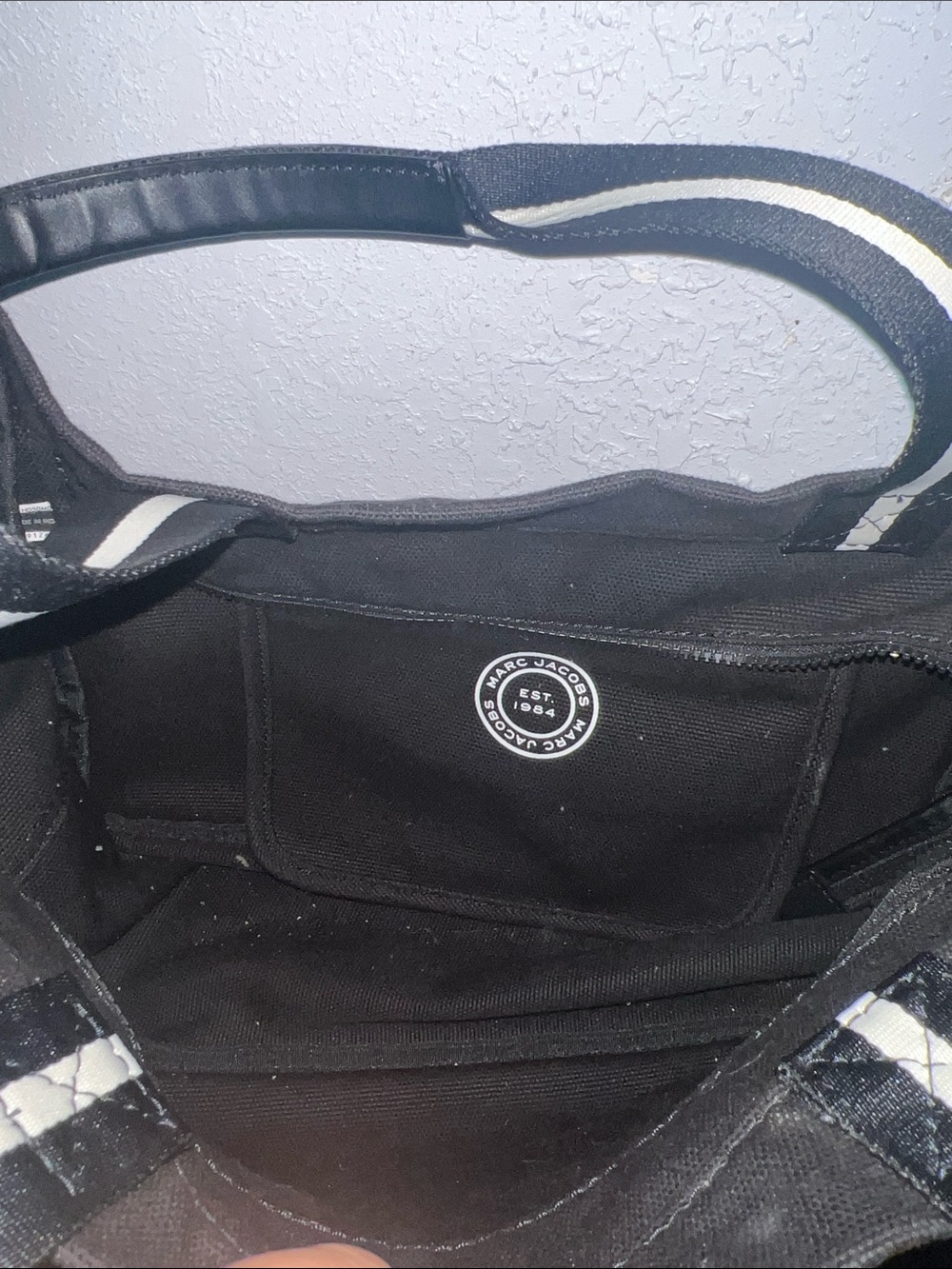 Marc Jacobs Black Canvas Messenger Bag with White Logo - Picture 3 of 4